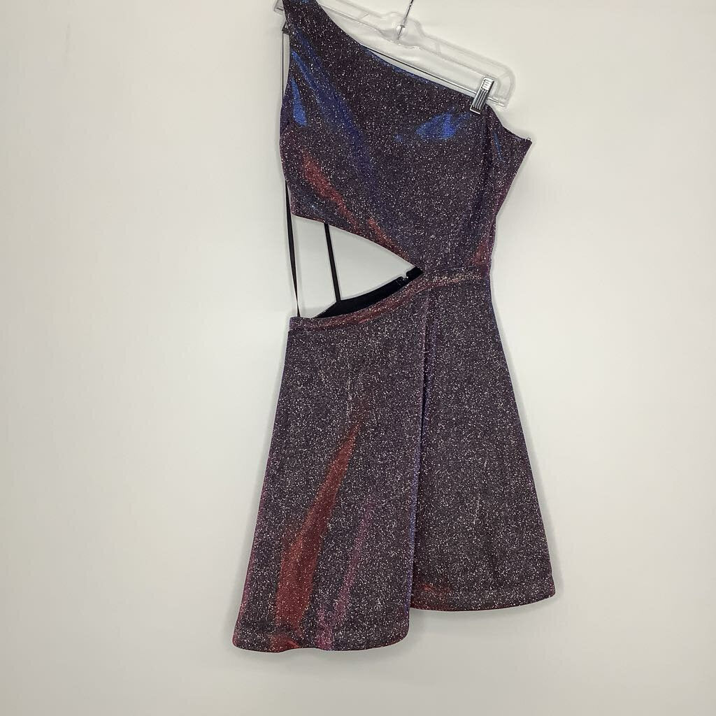 Homecoming Dress 6 Blue/Red Iridescent