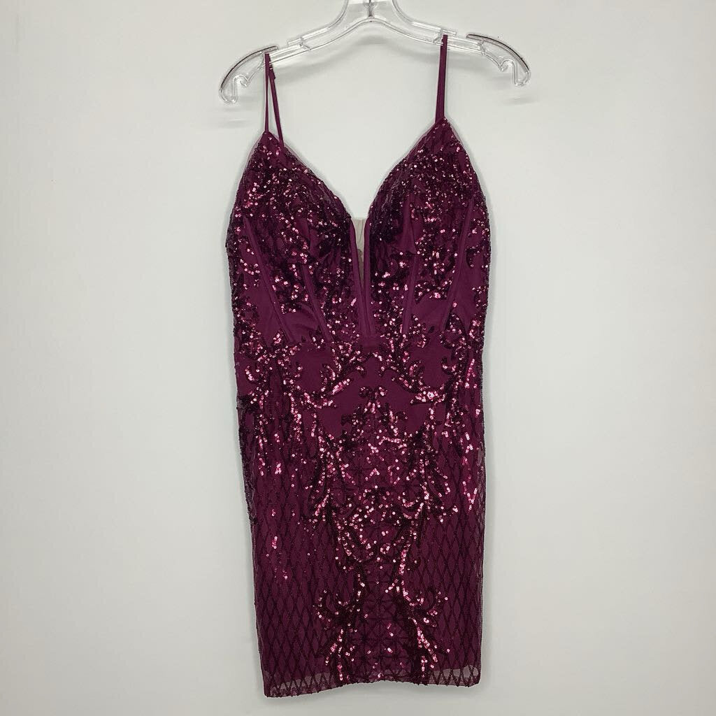 Homecoming Dress 14/L Plum