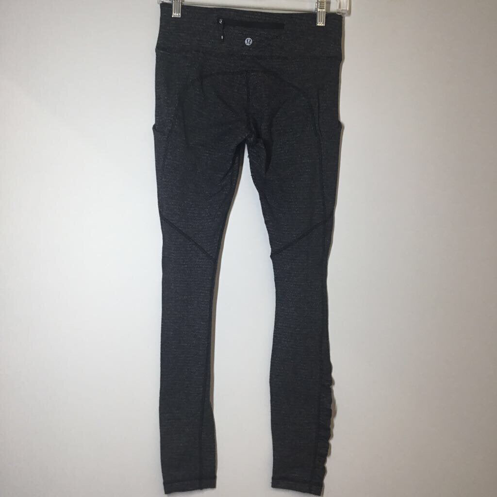 Lululemon Athletic Bottoms 6/S Grey