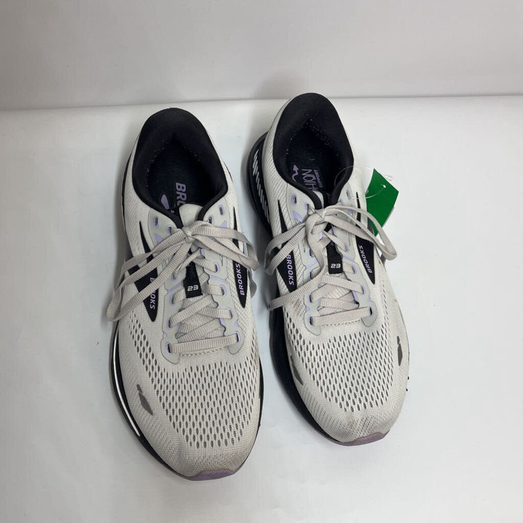 Brooks Shoes 11 Grey