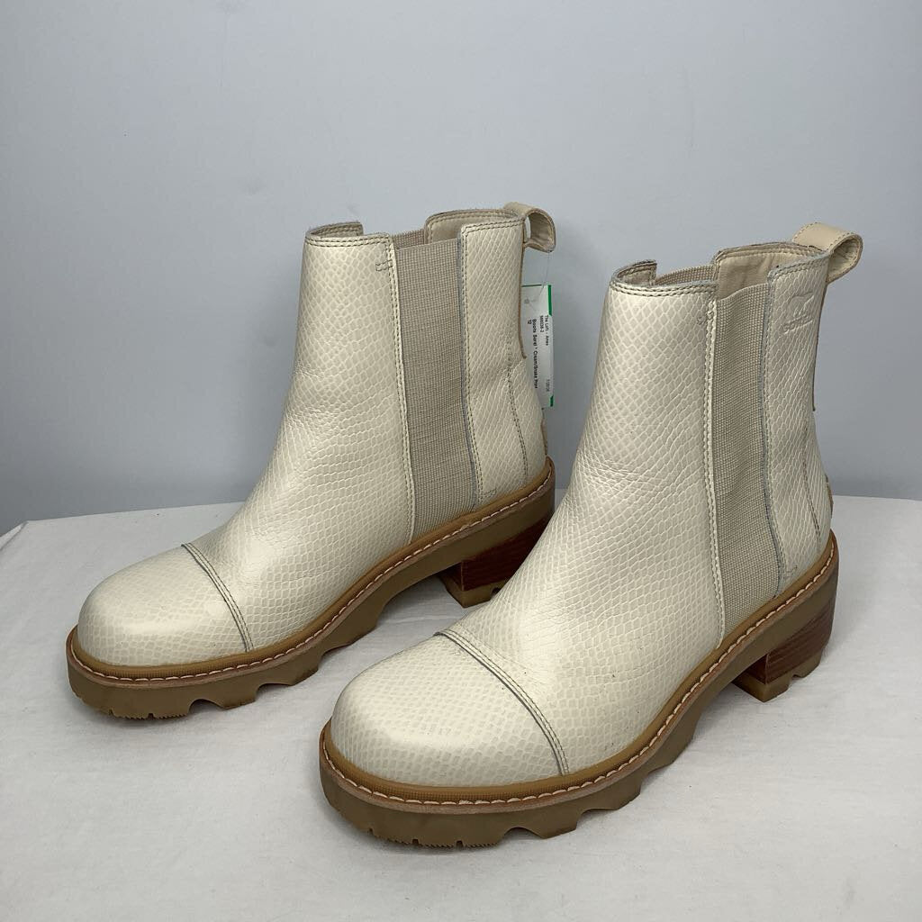 Sorel Boots 12 Cream/Snake Print