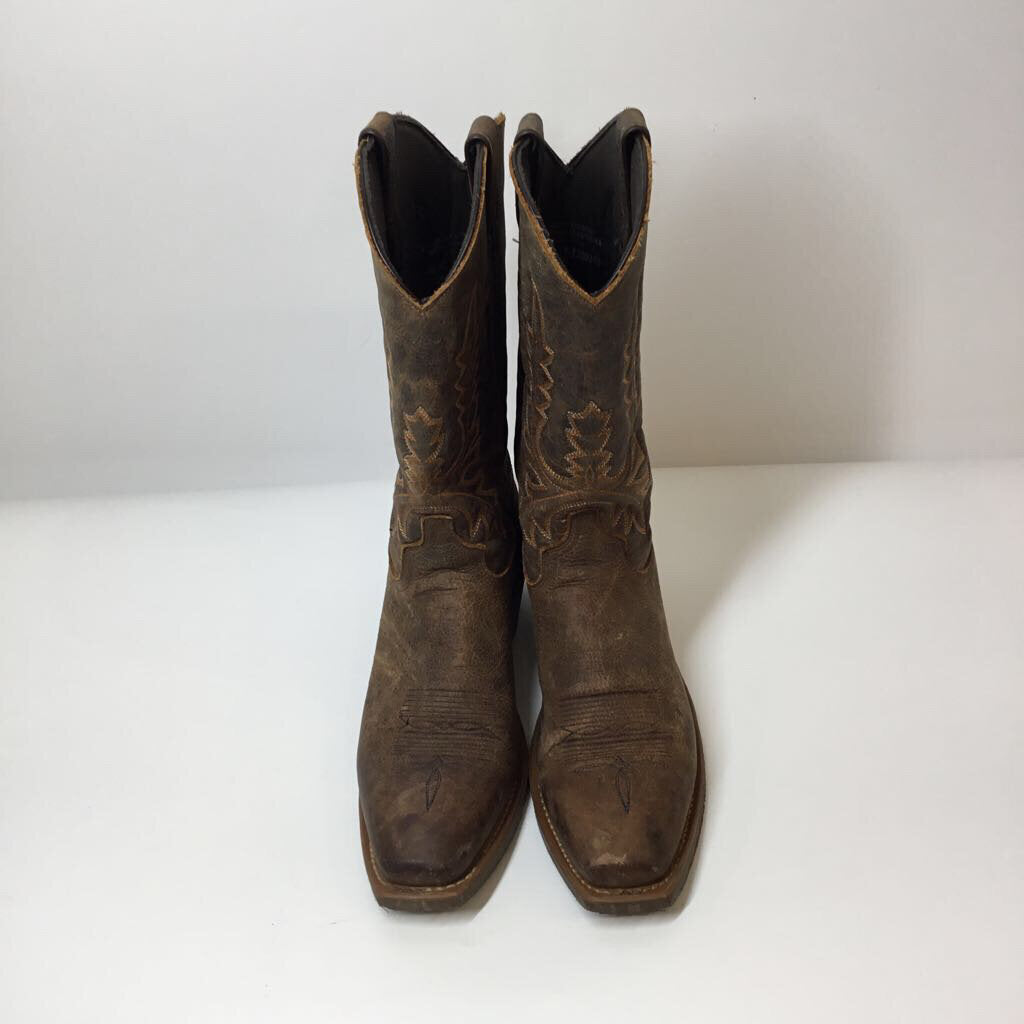 Boots 9.5 Brown