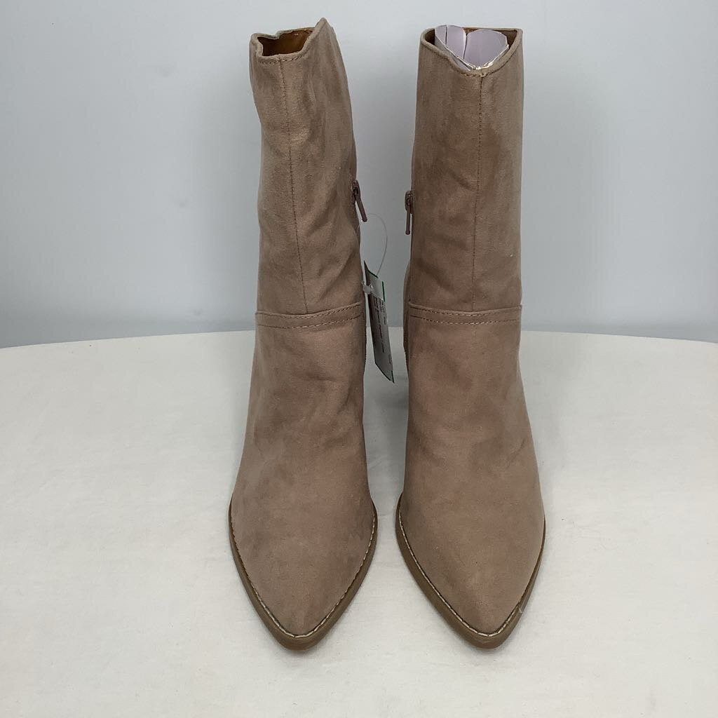 Banana Republic Boots 10 Camel Suede