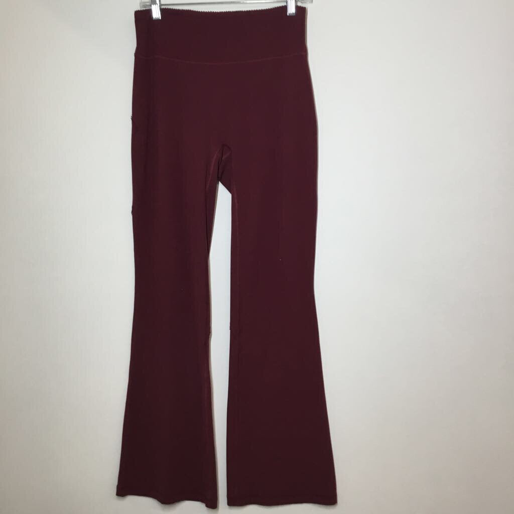 Lululemon Athletic Bottoms 10/M Burgandy