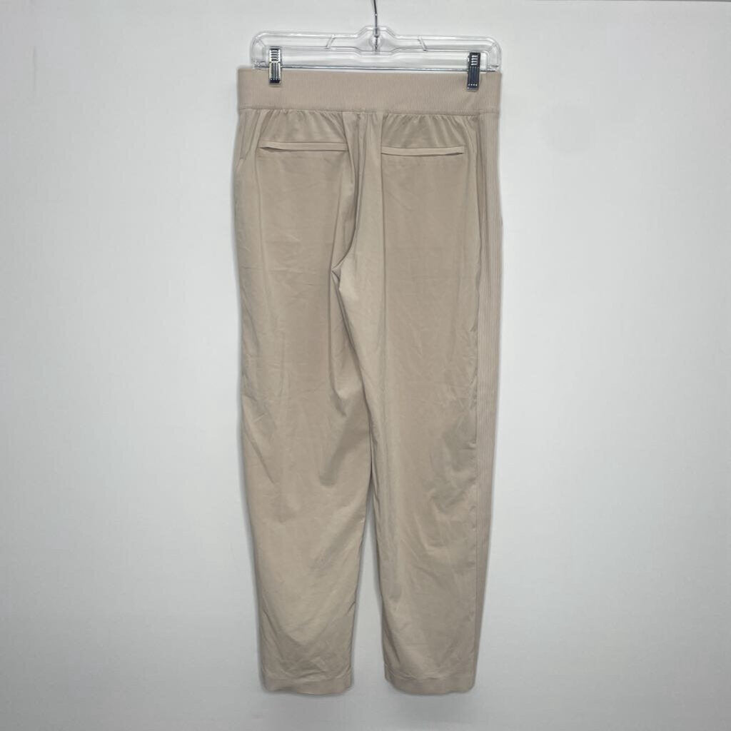 Athleta Athletic Bottoms 6 Petite Beige