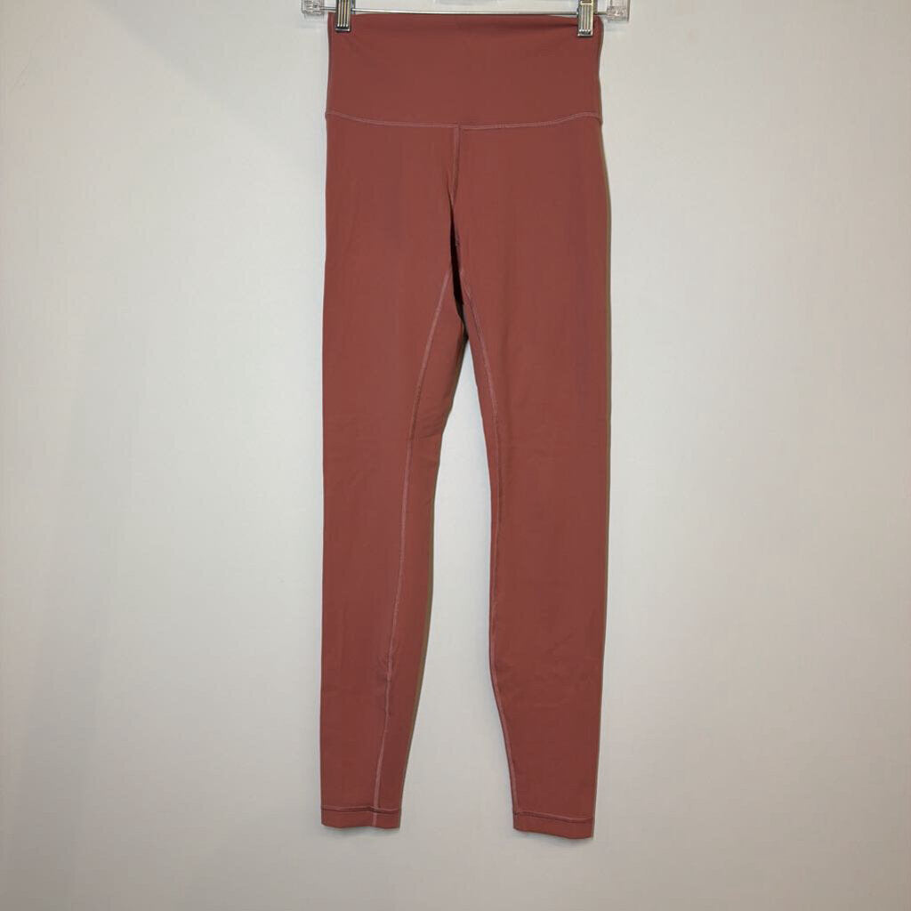 Lululemon Athletic Bottoms 4/S Muave