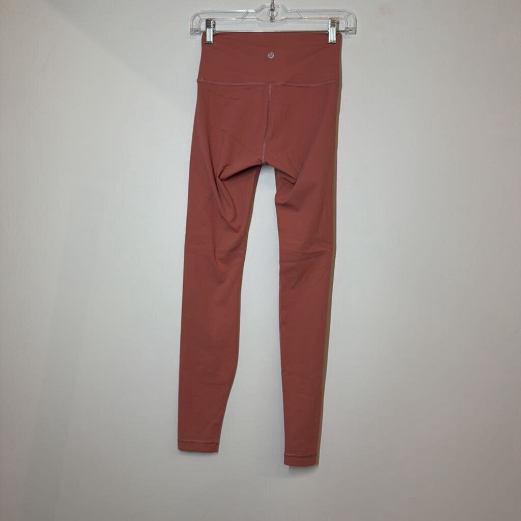 Lululemon Athletic Bottoms 4/S Muave