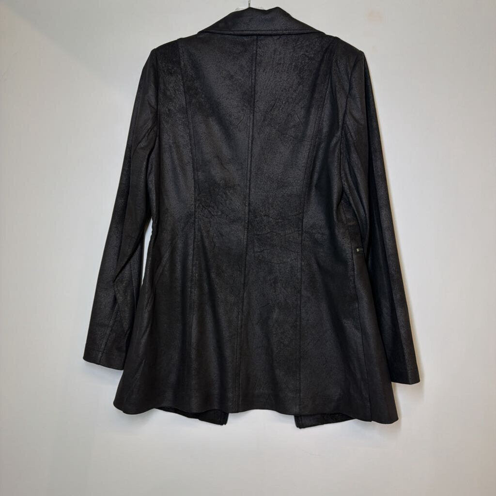 Charlie B Outerwear M Black