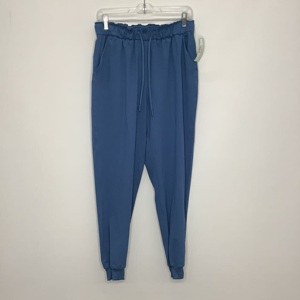 Lululemon Athletic Bottoms M/8 Blue