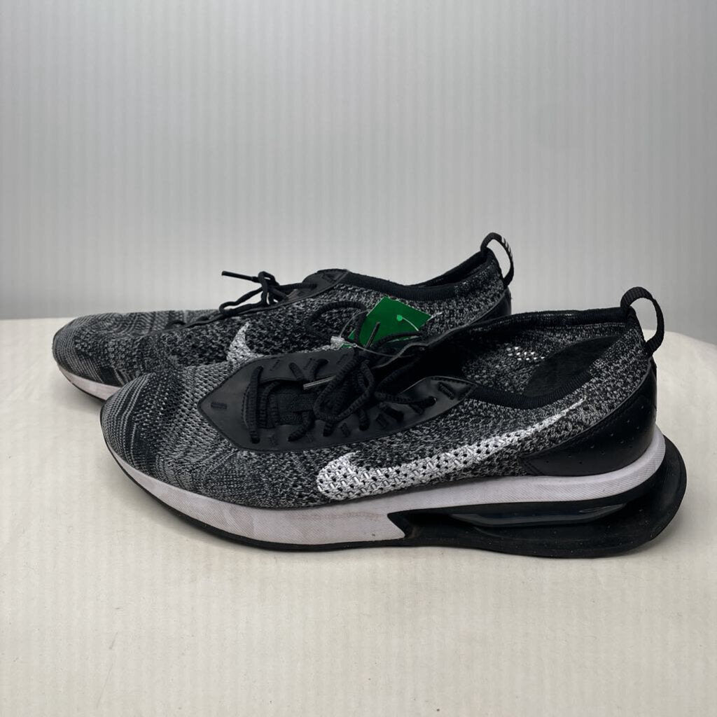 Nike Shoes Men's 10.5 Gray/White