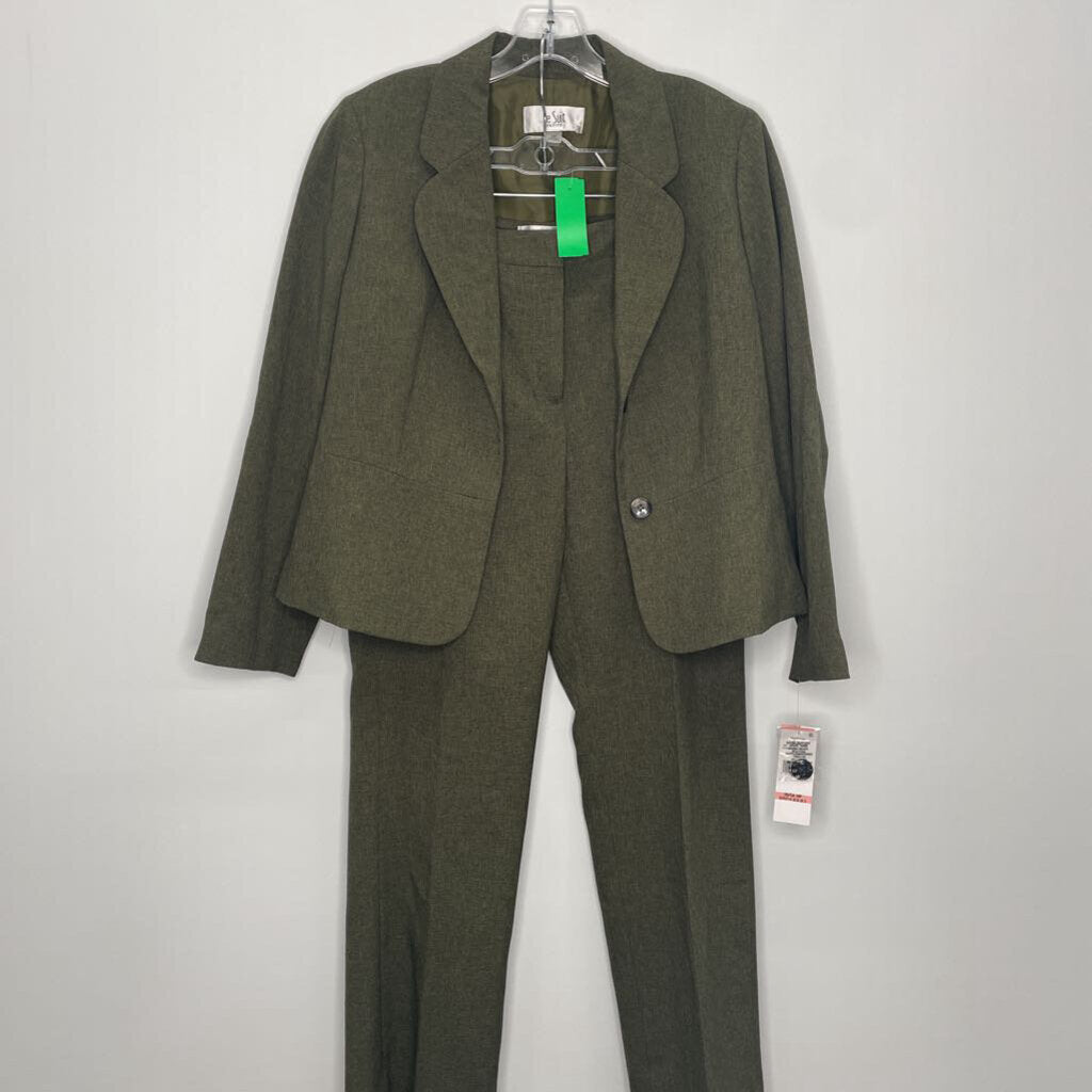 Le Suit Outfit 10 Petite Green