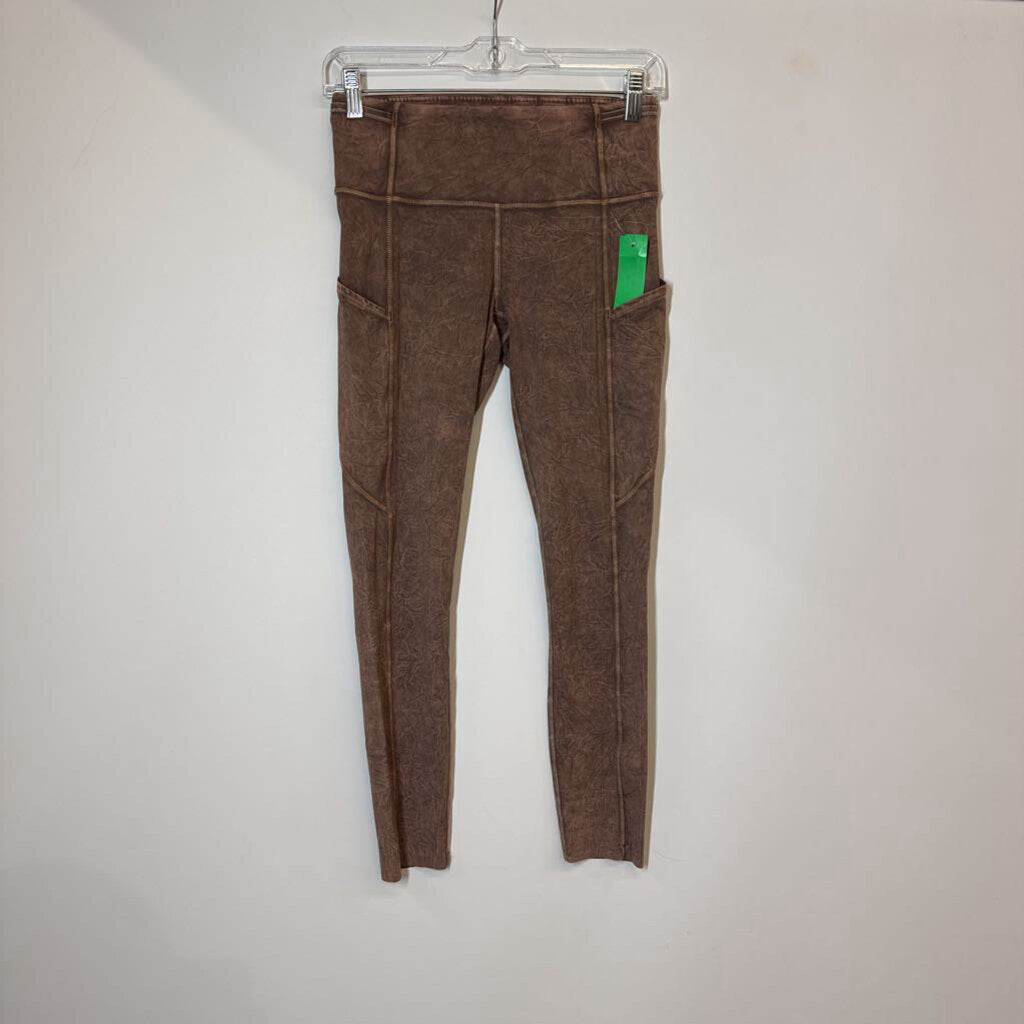 Lululemon Athletic Bottoms 6 (S) Brown