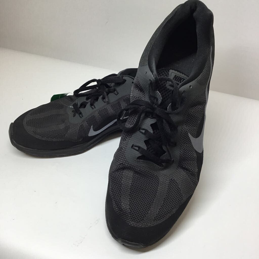 Nike Shoes Men's 15 Black