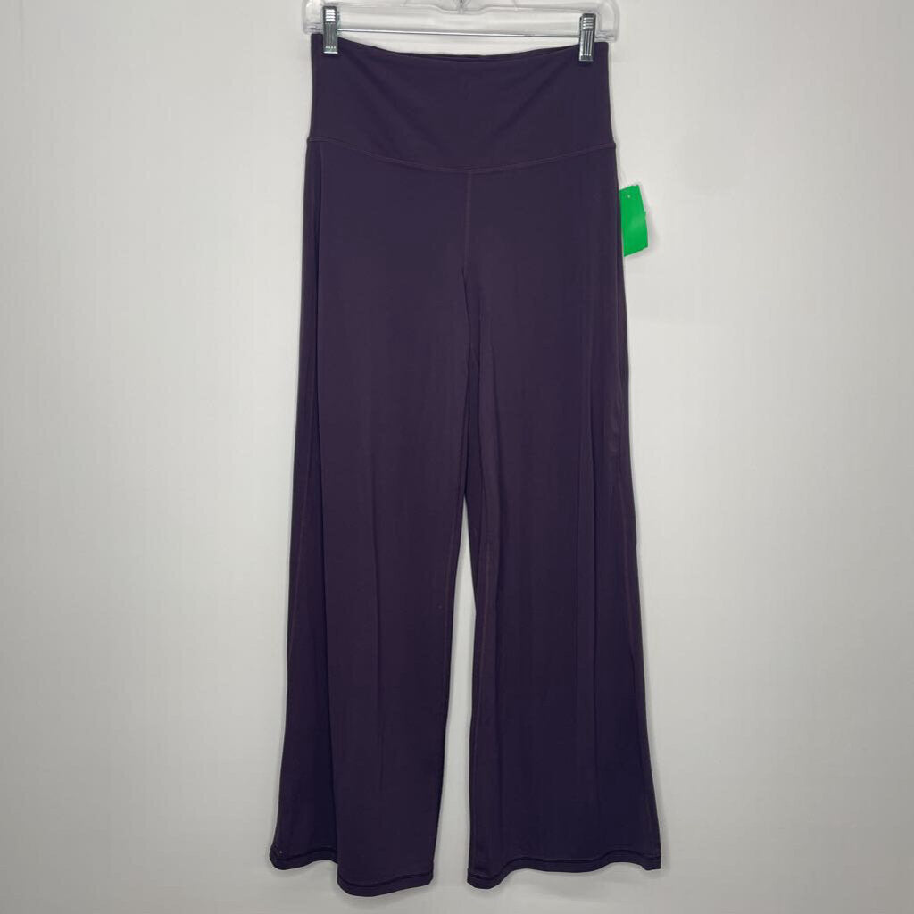Athleta Athletic Bottoms M Plum