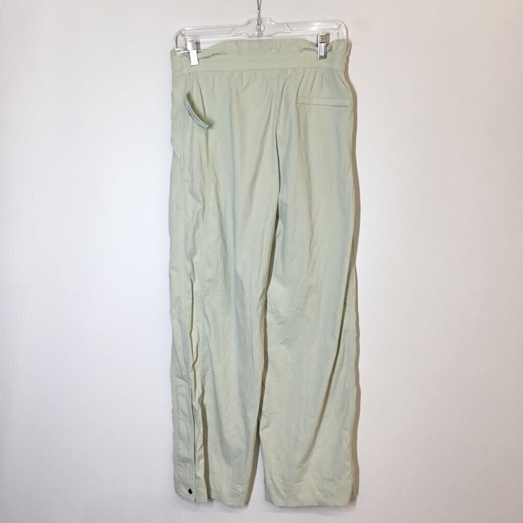 Athleta Athletic Bottoms 2/XS Pale Mint