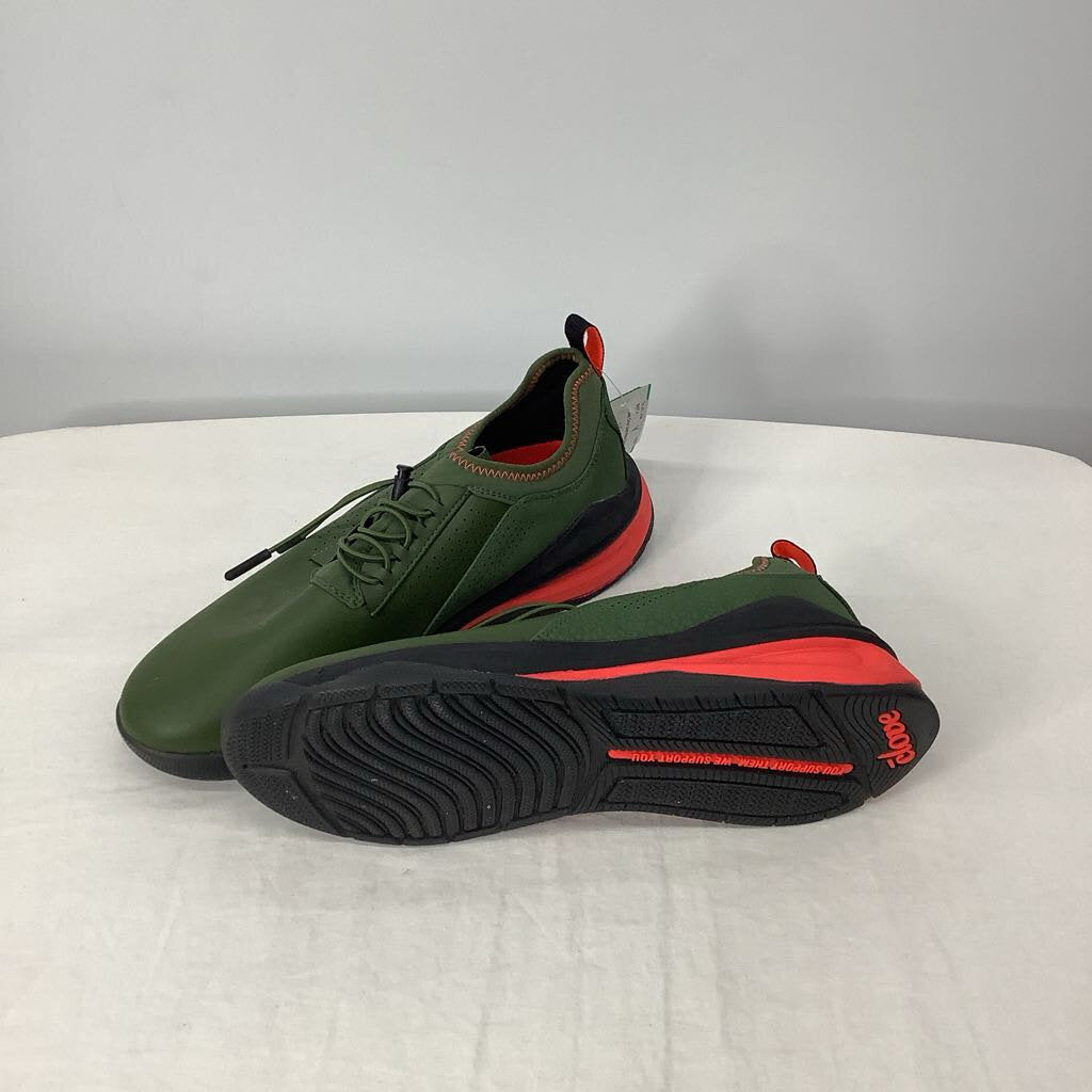 Shoes 9 Green/Neon Red