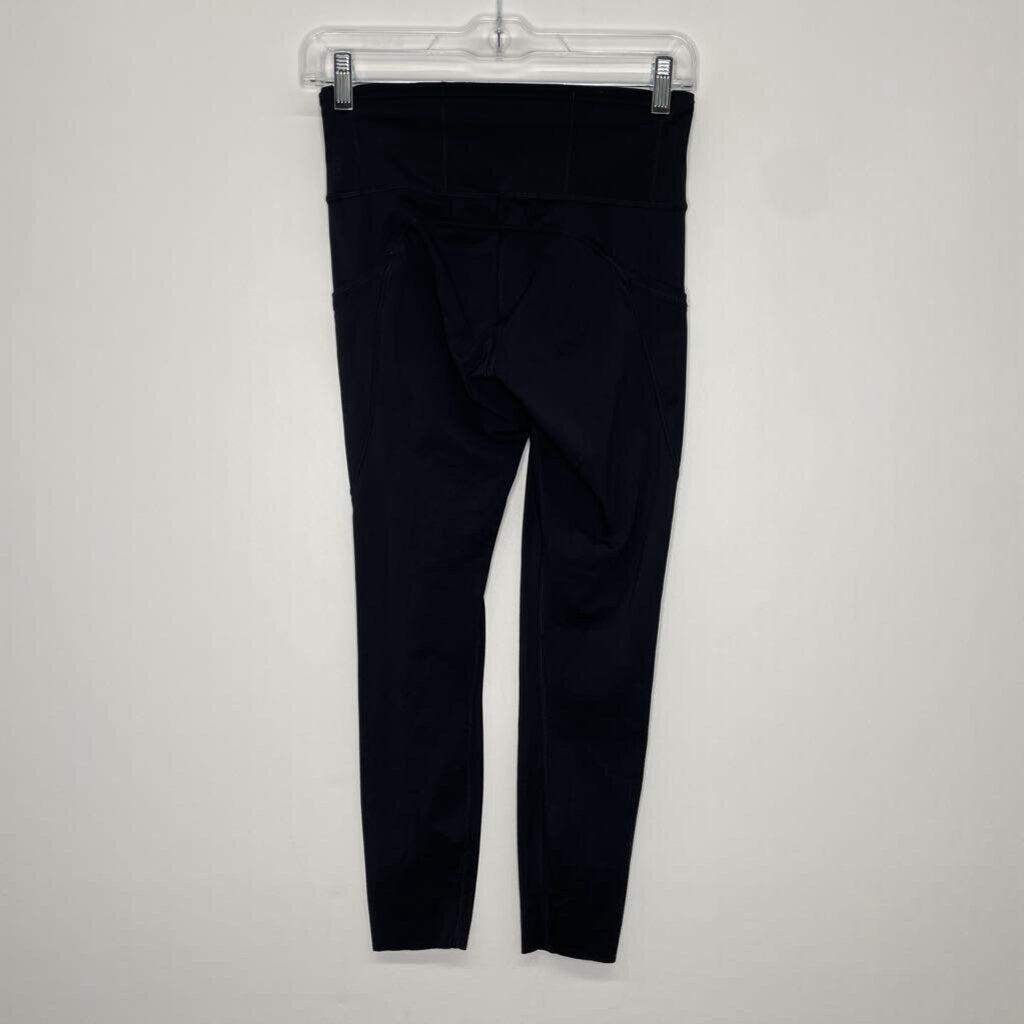 Lululemon Athletic Bottoms S(6) Black