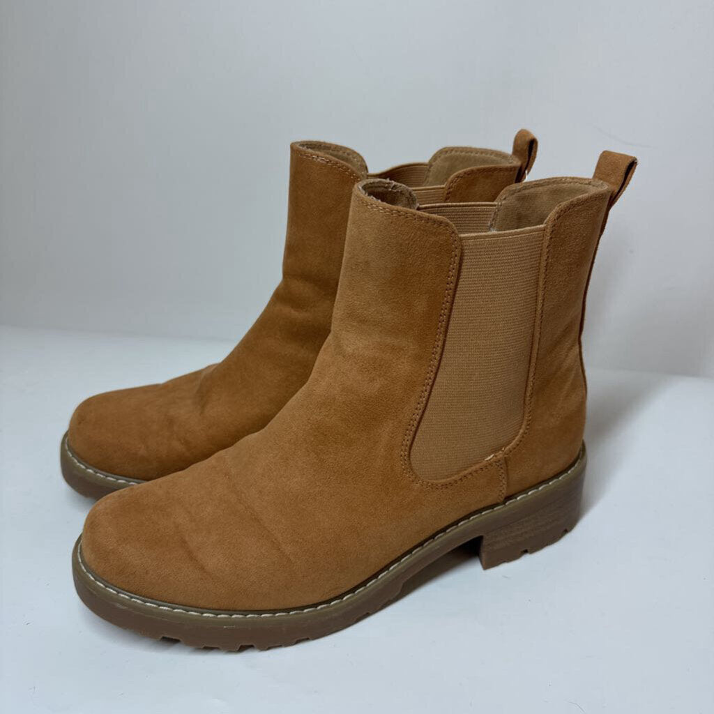 Universal Thread Boots 10 Tan