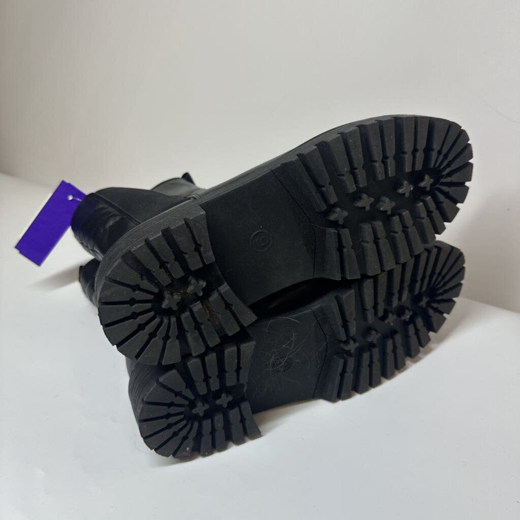 A New Day Boots 9 Black