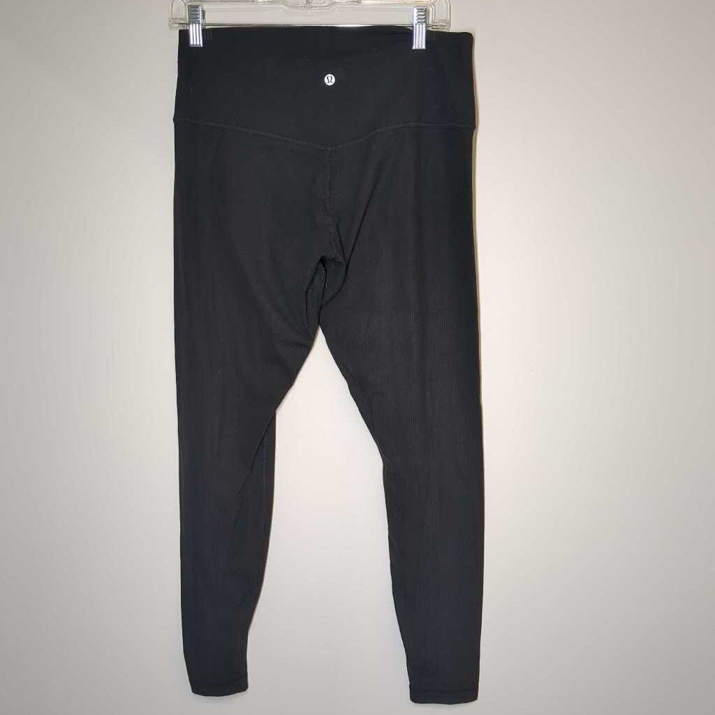 Lululemon Athletic Bottoms 12/L Black