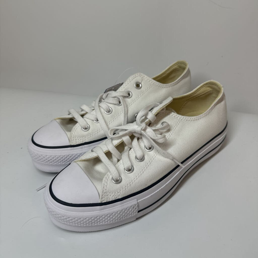 Converse Shoes 8.5 White