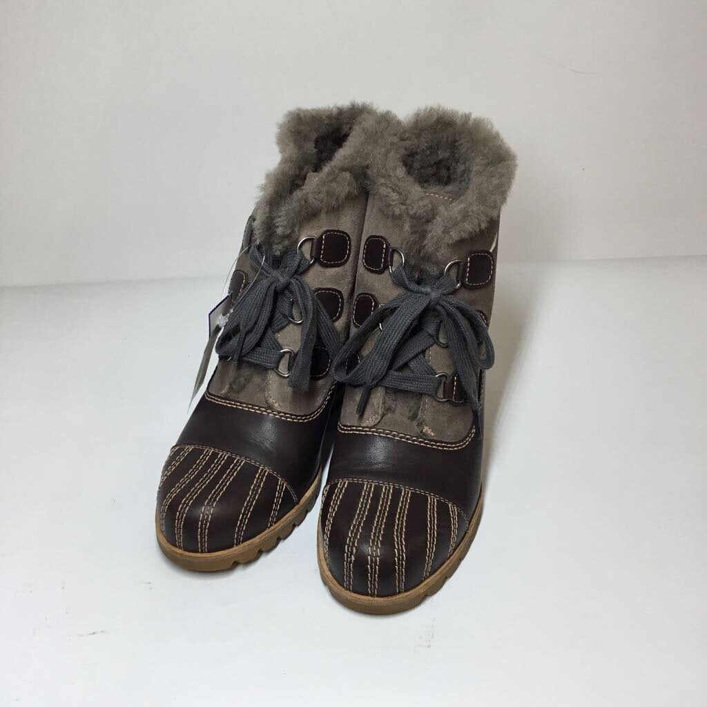 Ugg Boots Boots 9 Brown