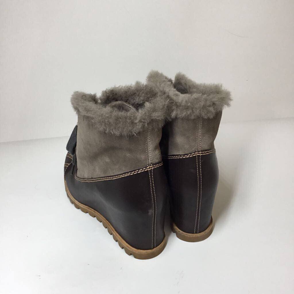 Ugg Boots Boots 9 Brown