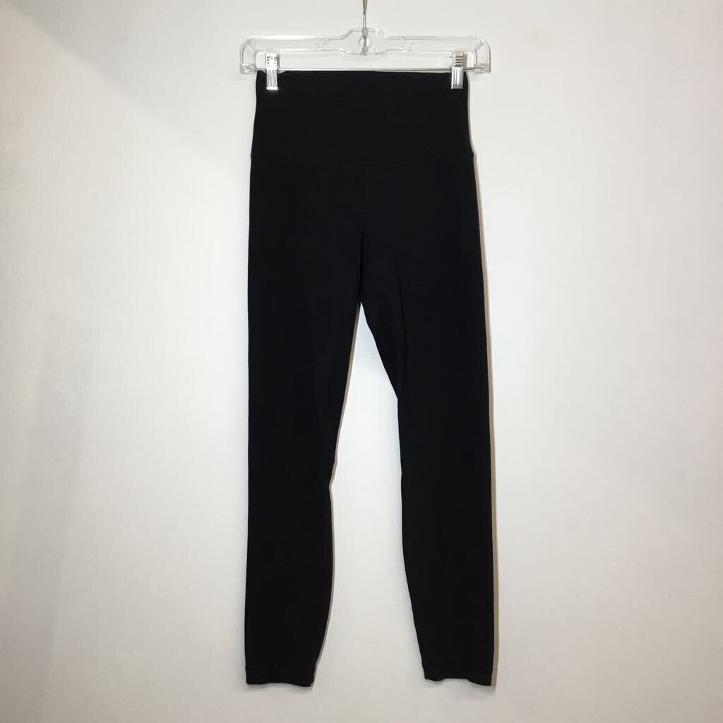 Lululemon Athletic Bottoms 4/S Black