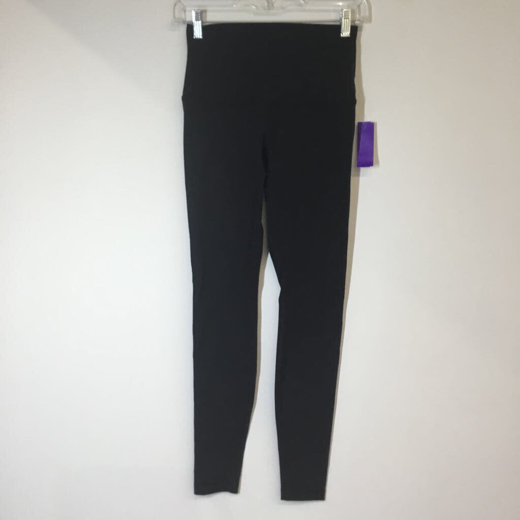 Lululemon Athletic Bottoms 6 Black