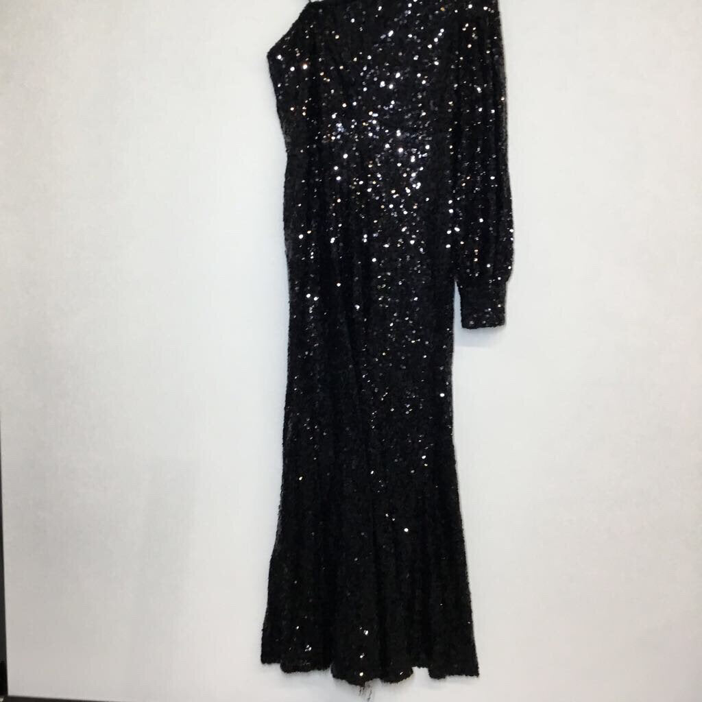 Mac Duggal Formal Wear 10/M Black Sequin