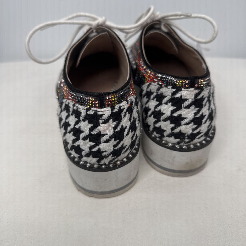 Betsey Johnson Shoes 8.5 Black/Multi Pattern