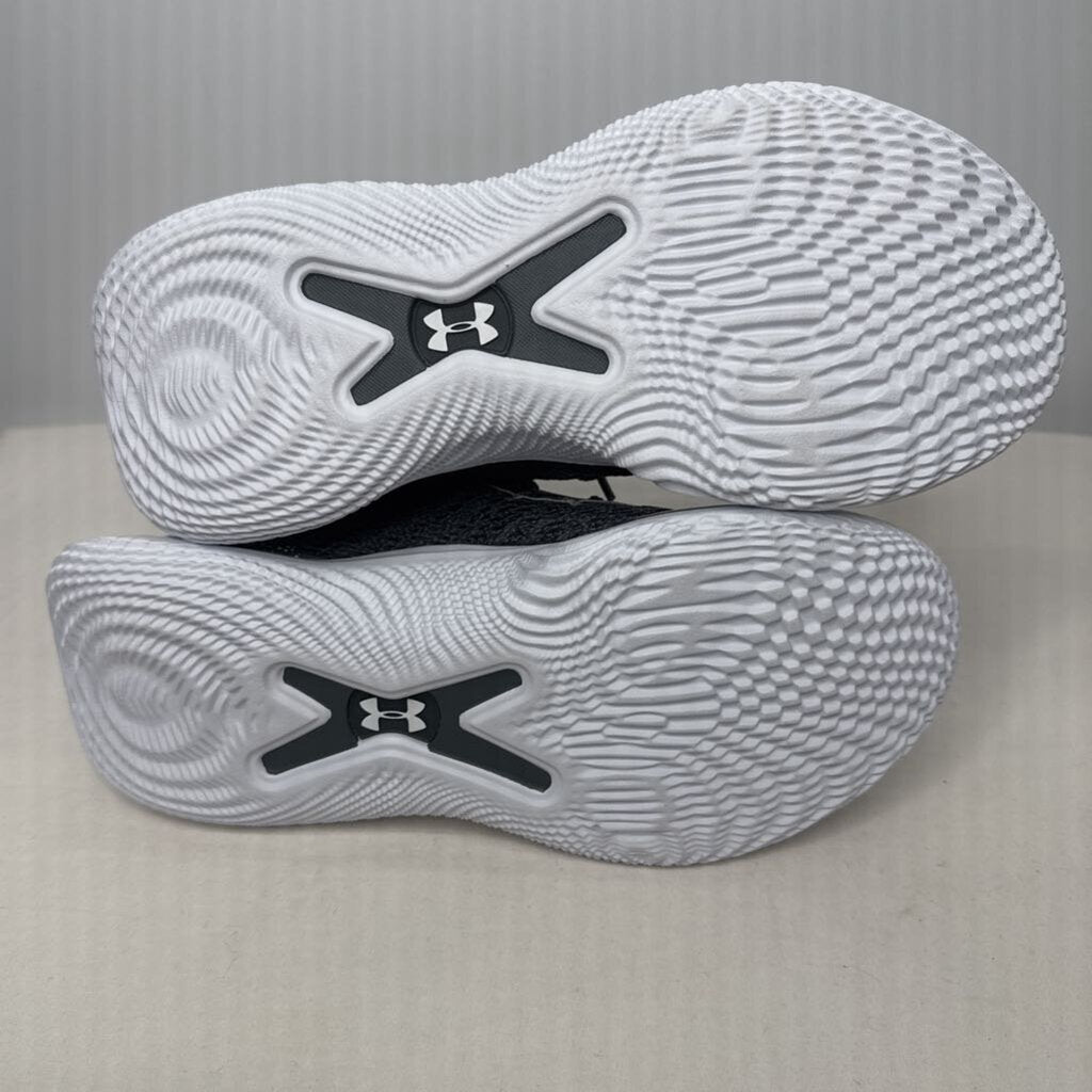 Under Armour Shoes M7.5/W9 Gray/White