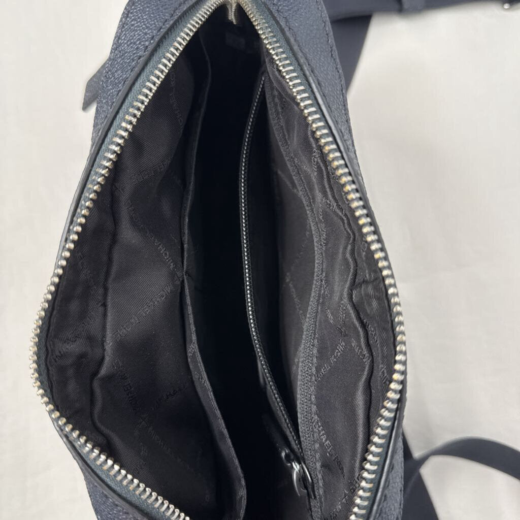 Michael Kors Purse Purses Small Shoulder Bag Navy Blue/Gold