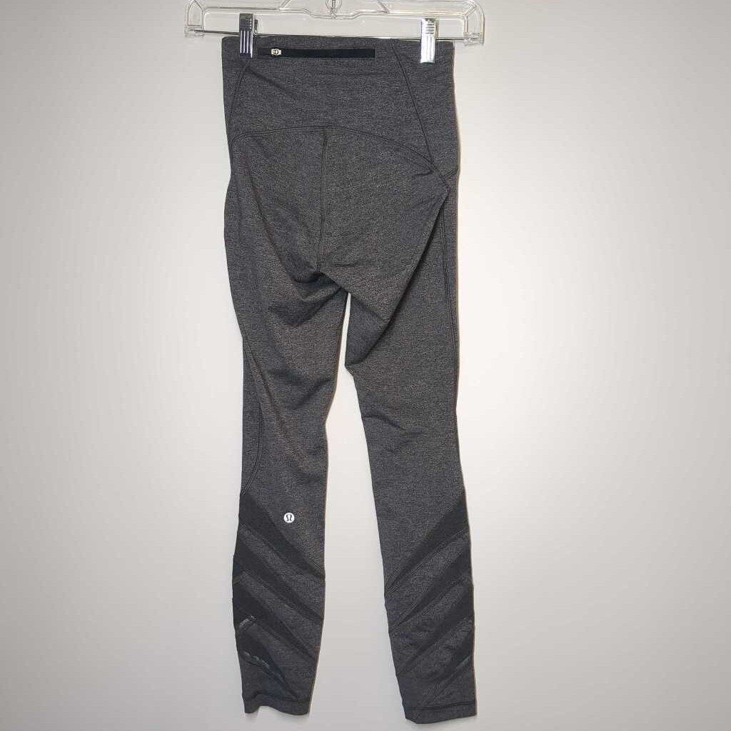 Lululemon Athletic Bottoms 2/XS Grey