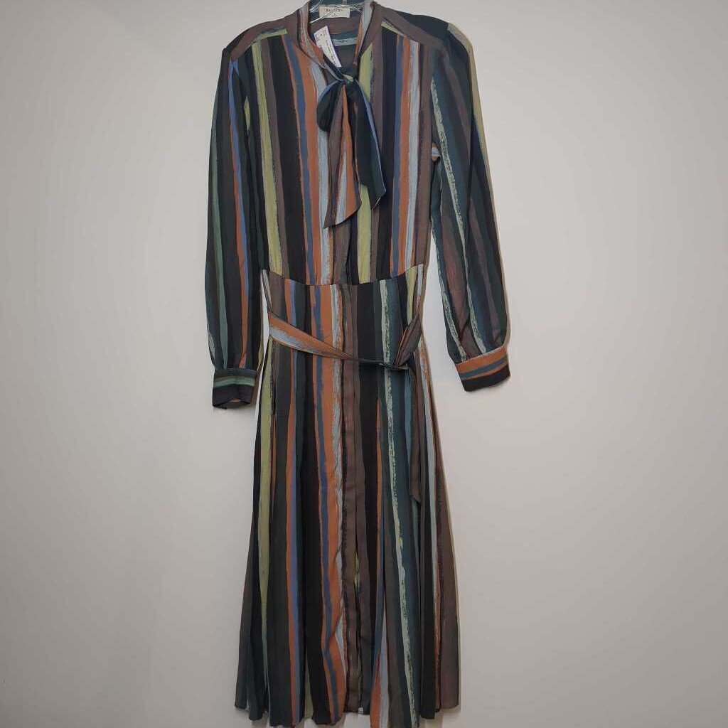 Aritzia Dress 6/S Multi