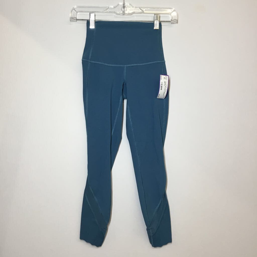 Lululemon Athletic Bottoms XS Blue