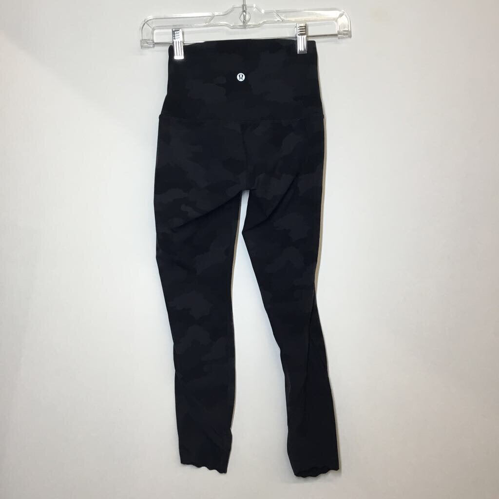 Lululemon Athletic Bottoms XS Black