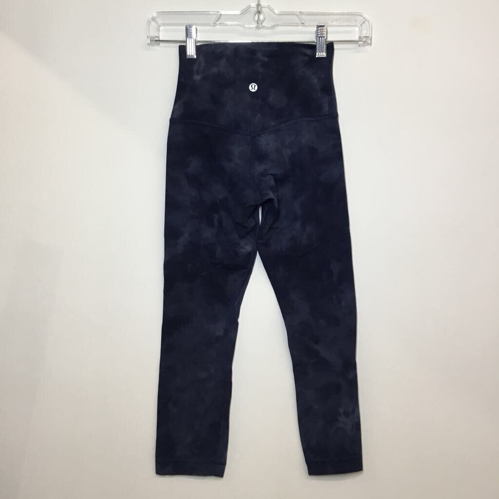 Lululemon Athletic Bottoms XS Blue
