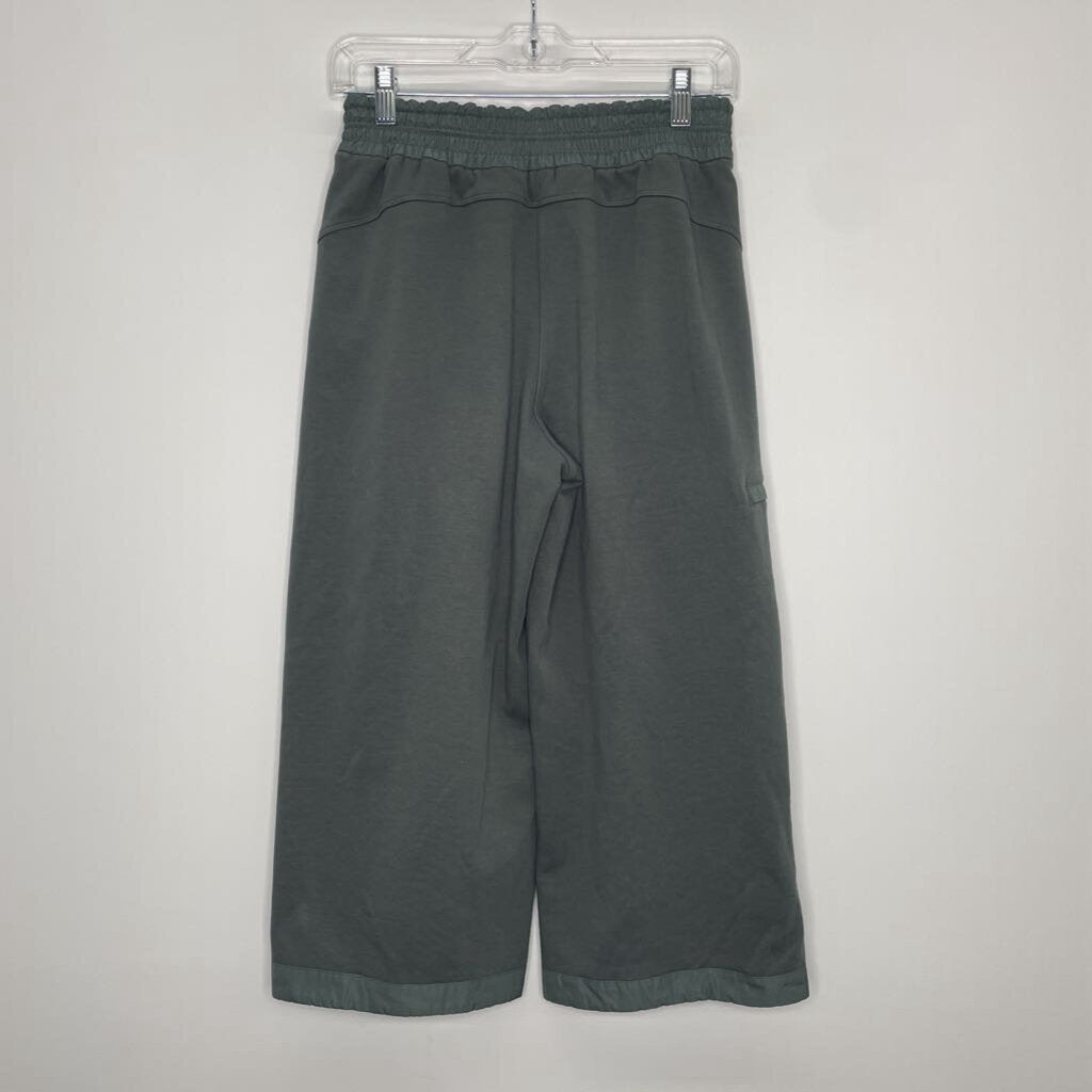Athleta Athletic Bottoms XS Green