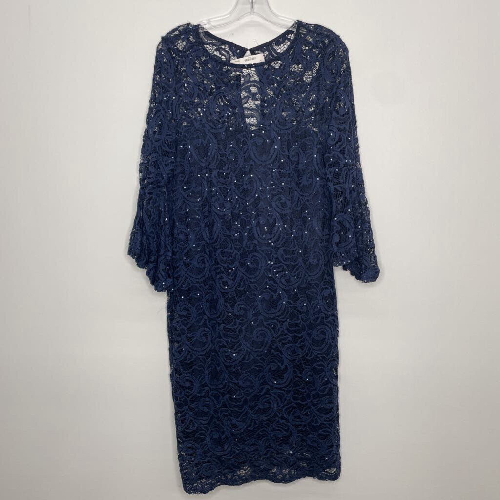Formal Wear 16W Navy Lace