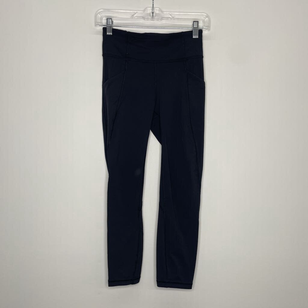 Lululemon Athletic Bottoms S(4) Black