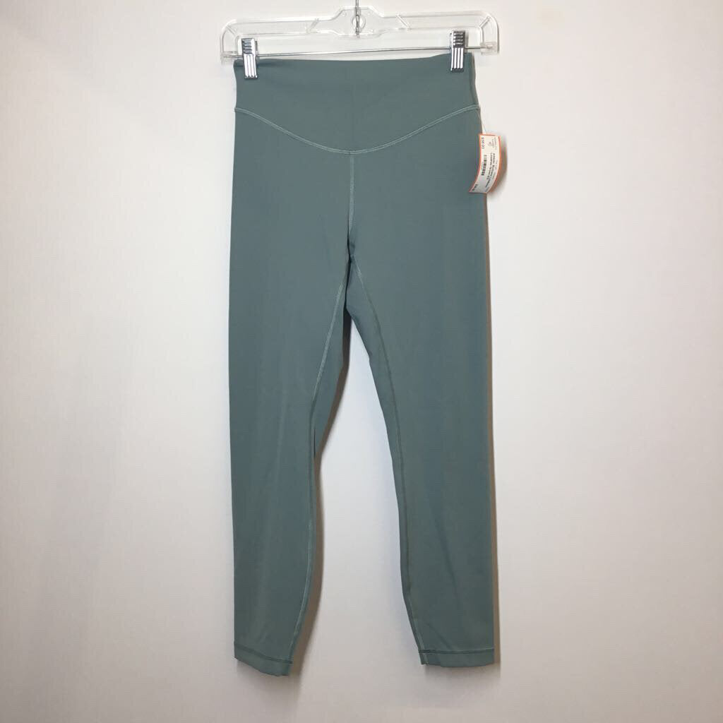 Lululemon Athletic Bottoms 6/S Green