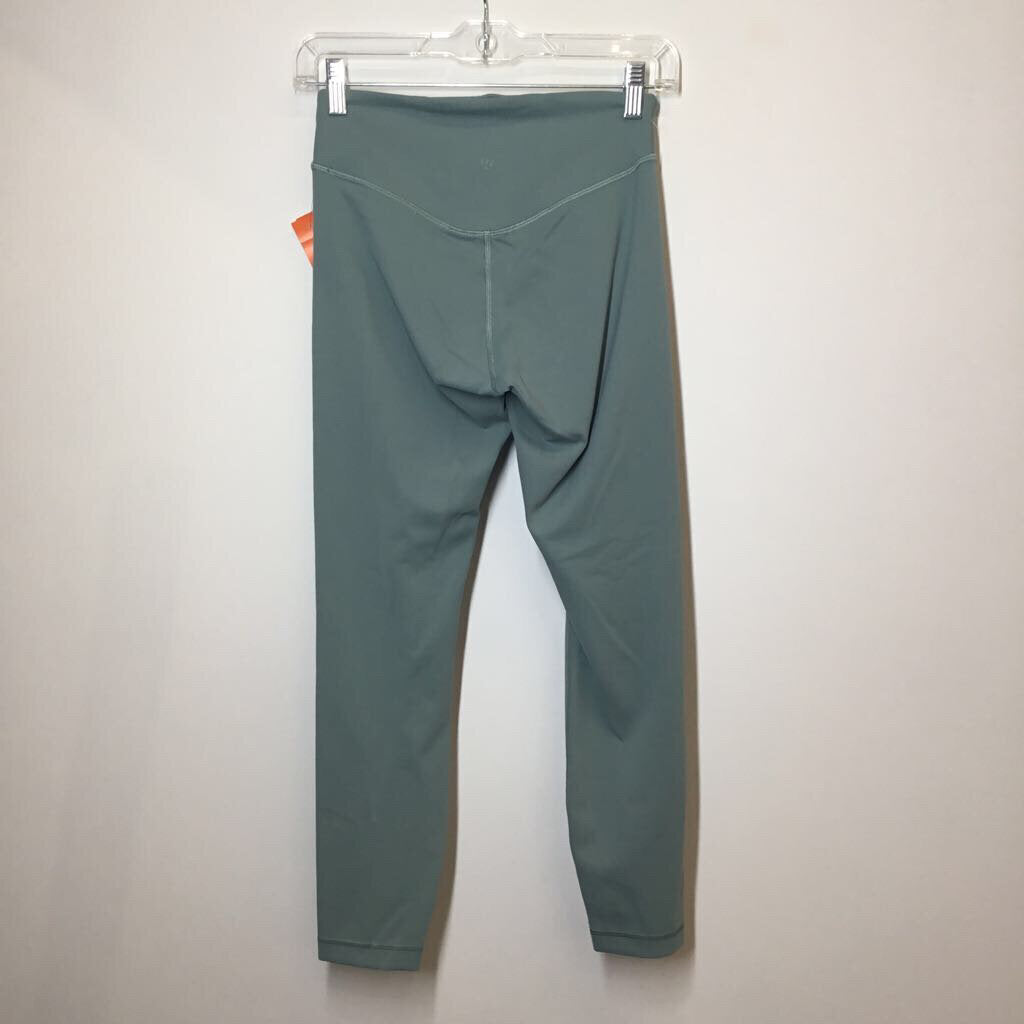 Lululemon Athletic Bottoms 6/S Green