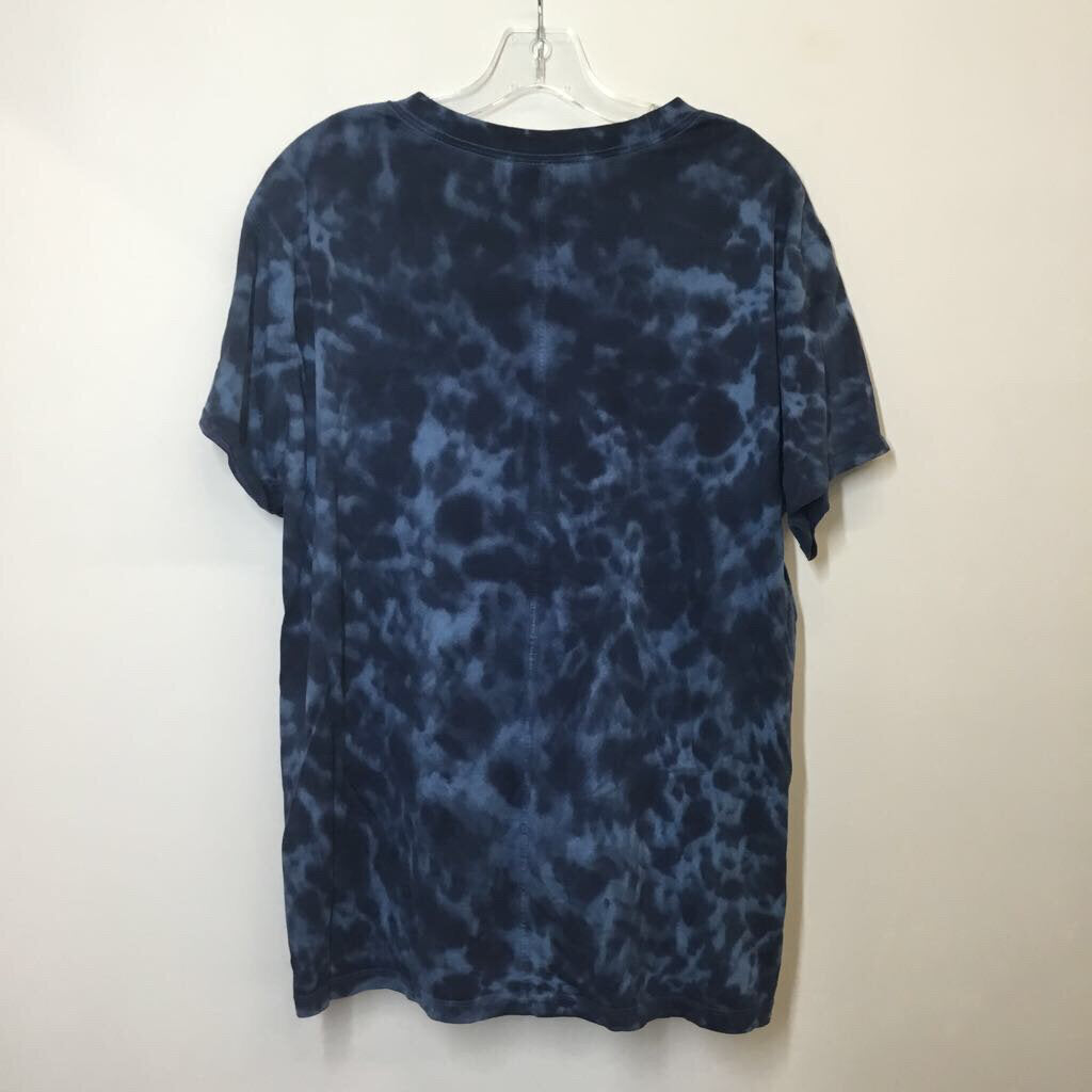 Lululemon Athletic Tops L Blue/Navy
