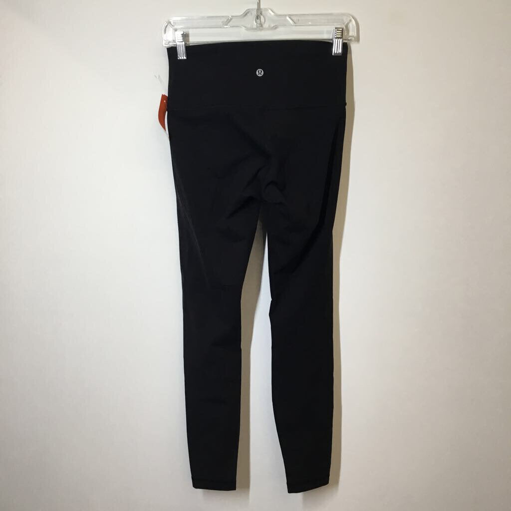 Lululemon Athletic Bottoms 6/S Black