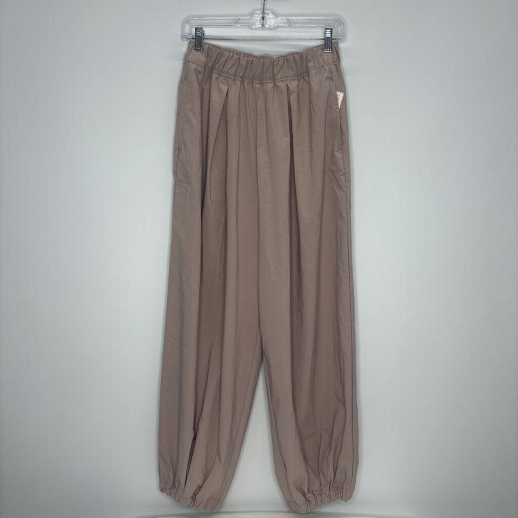 Lululemon Athletic Bottoms S Green/Black
