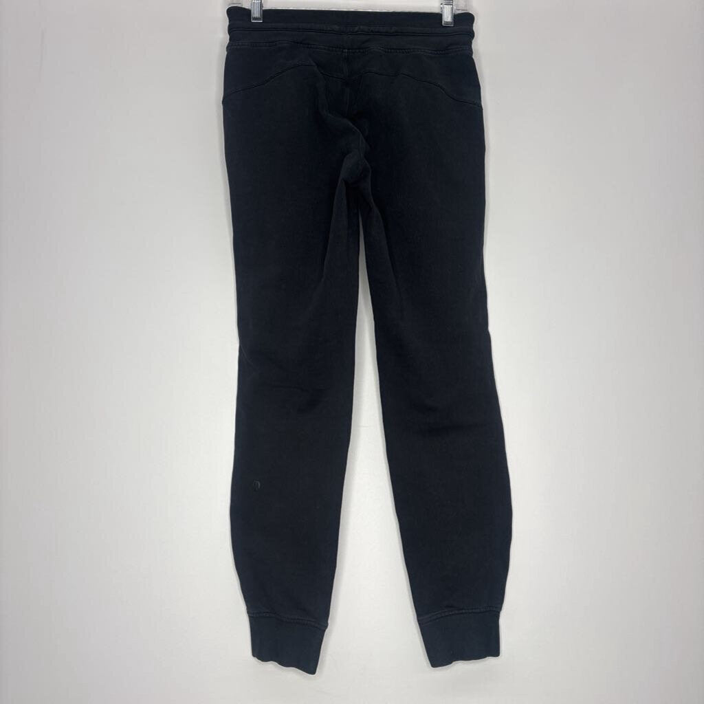 Lululemon Athletic Bottoms S (6) Black