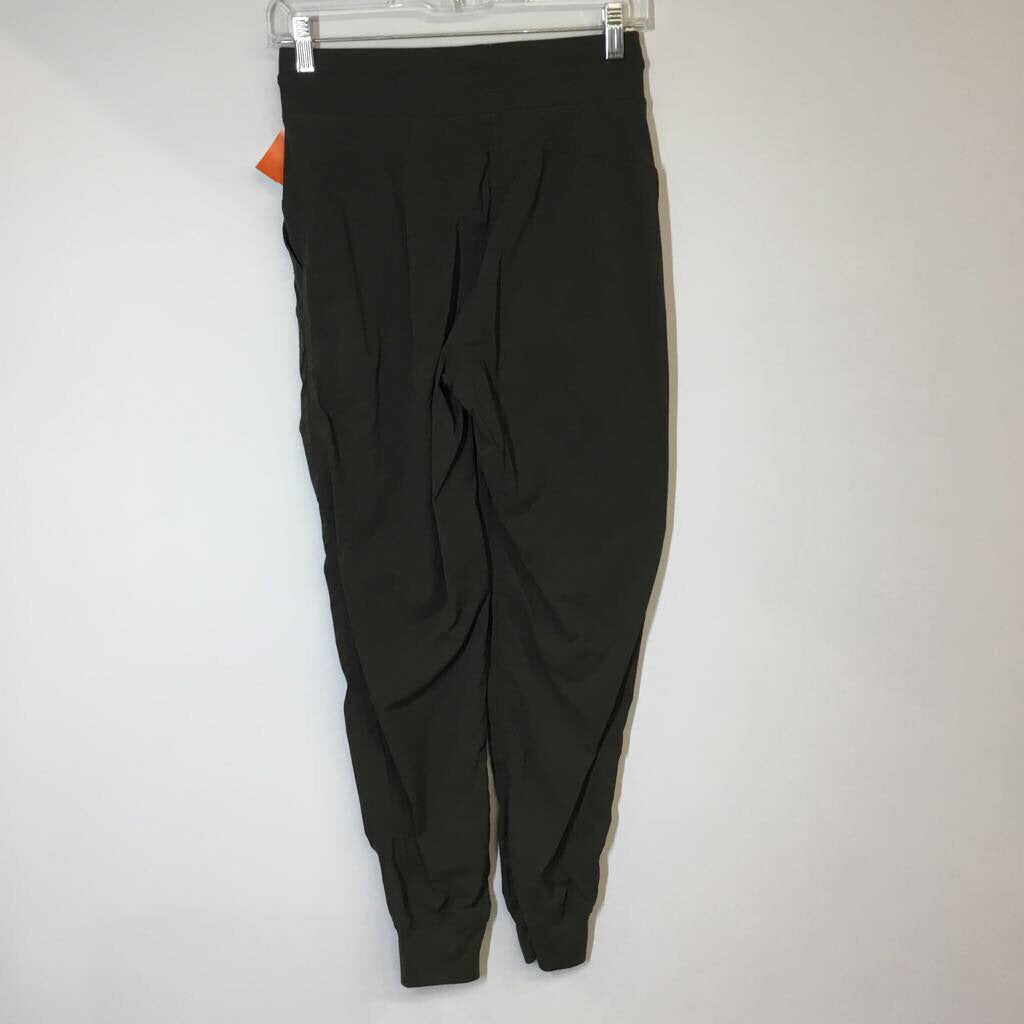 Lululemon Athletic Bottoms S Green