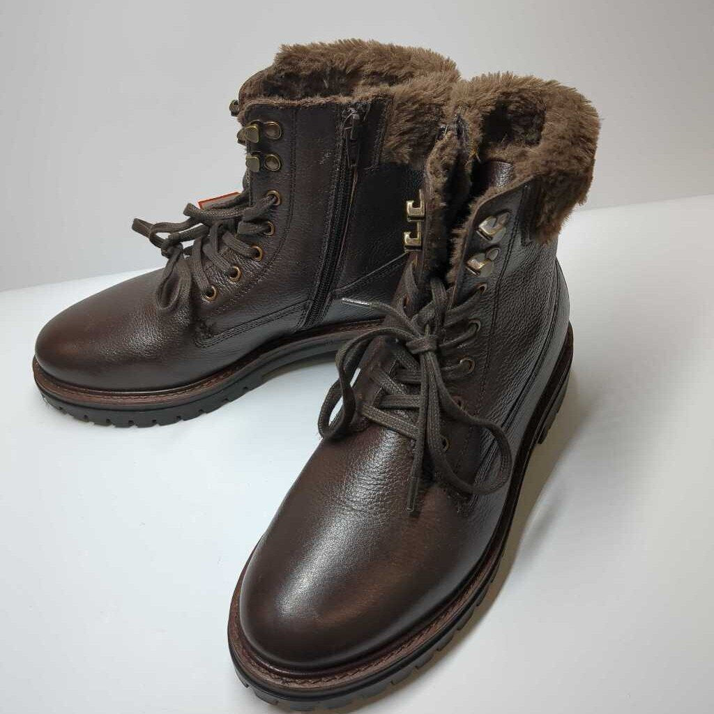 Boots 9.5 Brown