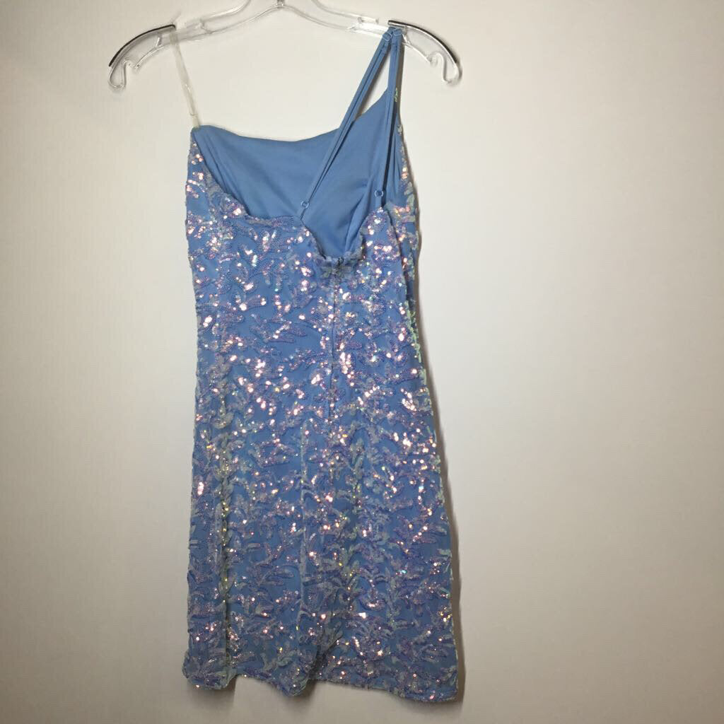 Honey and Rose Homecoming Dress M Blue